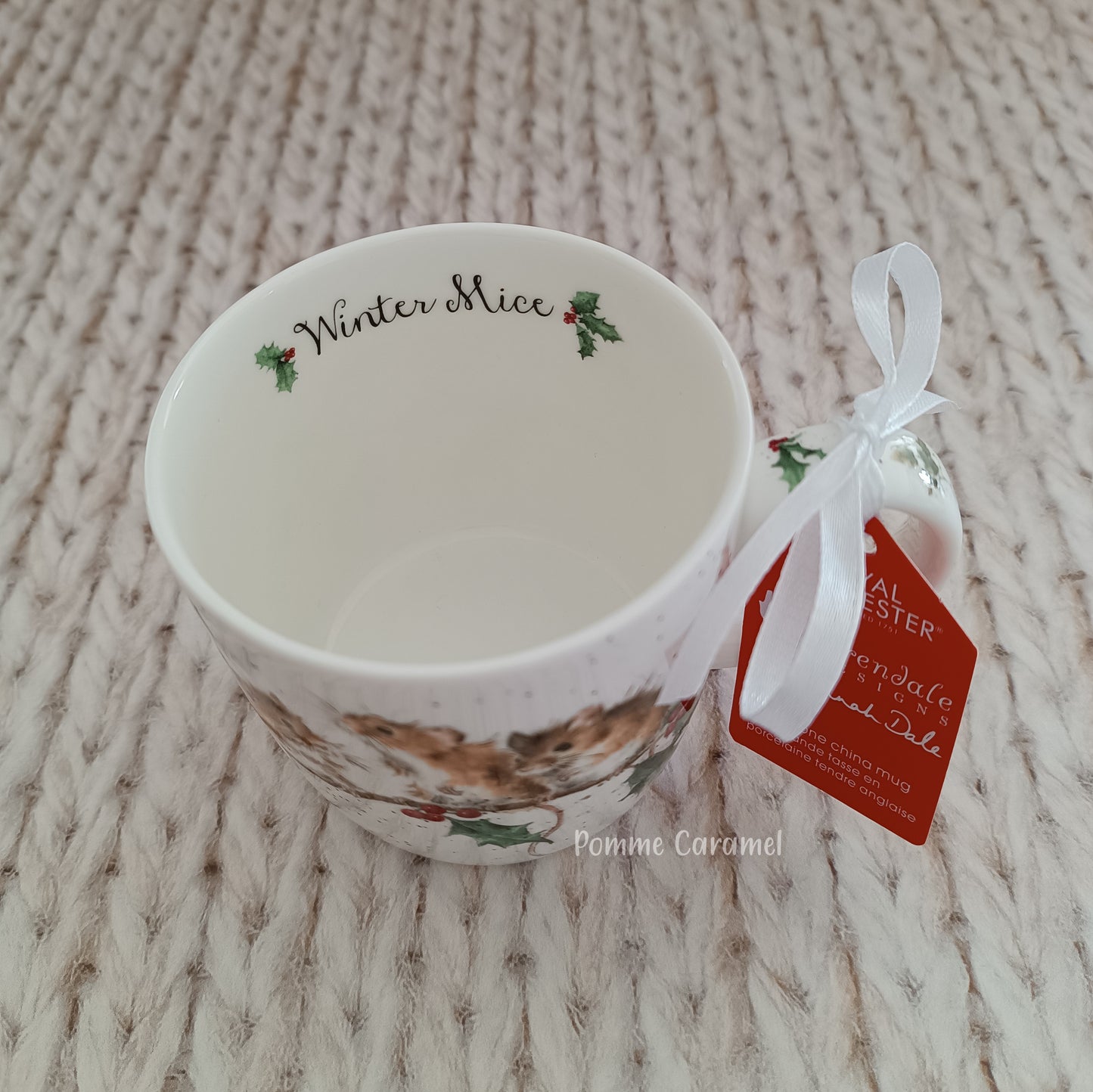 Wrendale Designs - Mug Souris Houx de Noël