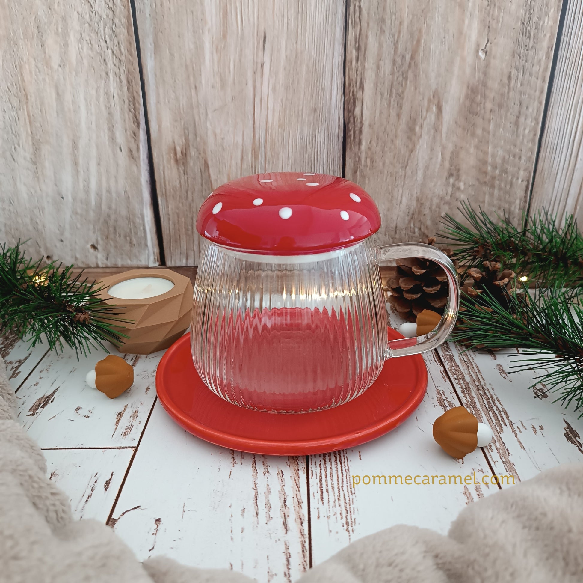 Tasse en Verre et Soucoupe Rouge Champignon Something Different Wholesale