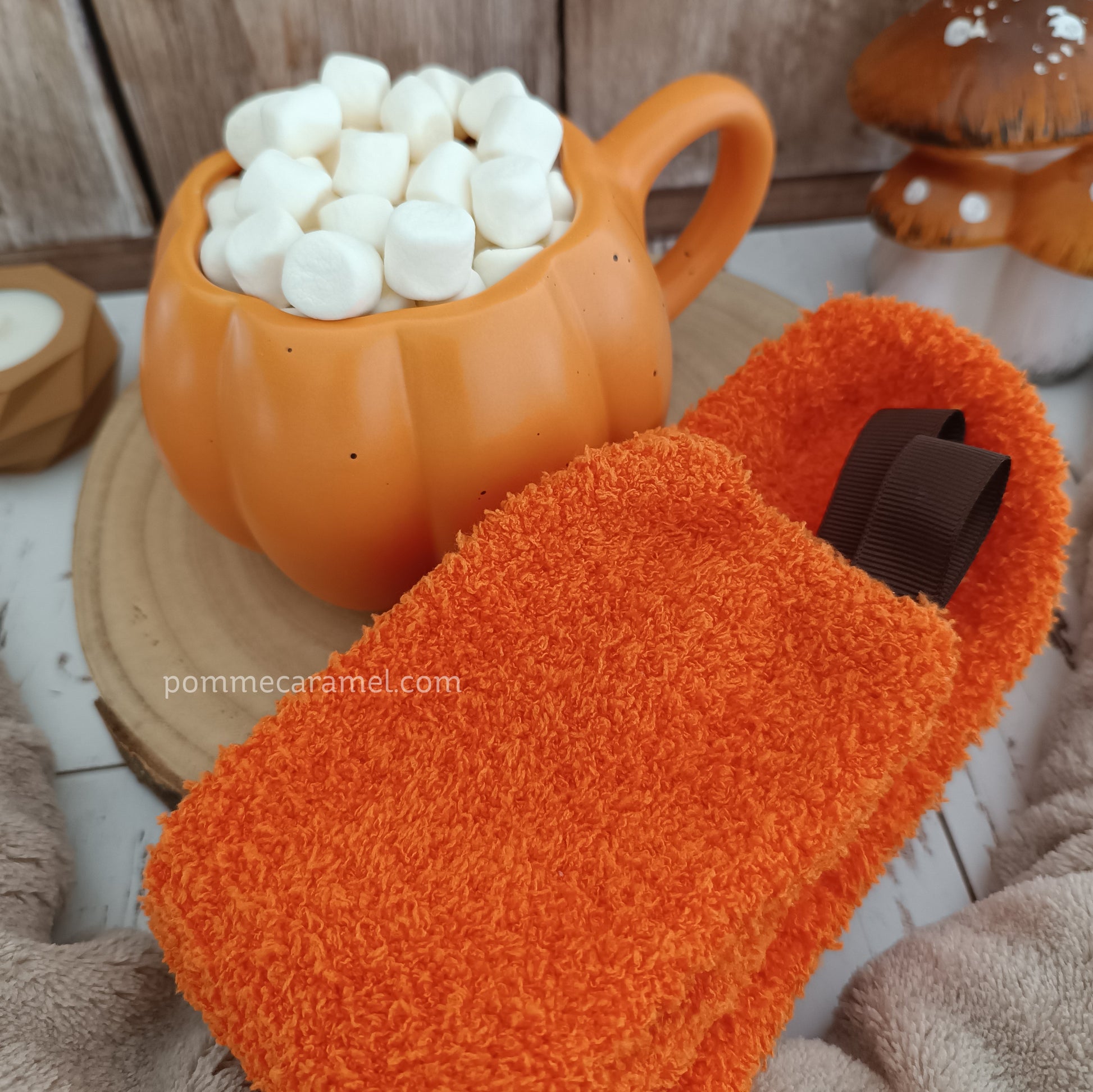 Tasse et Chaussettes Citrouille Something Different Wholesale