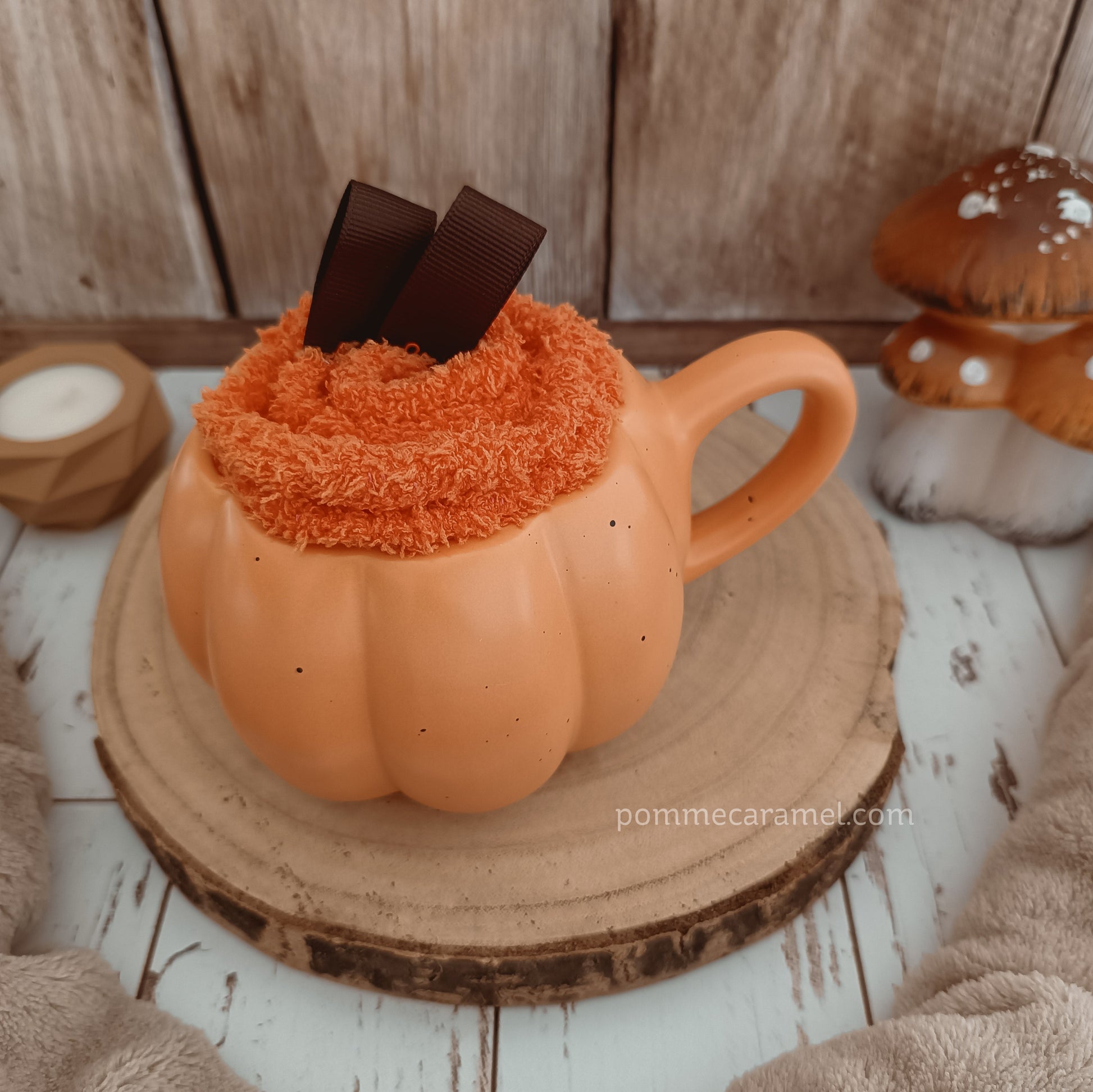 Tasse et Chaussettes Citrouille Something Different Wholesale