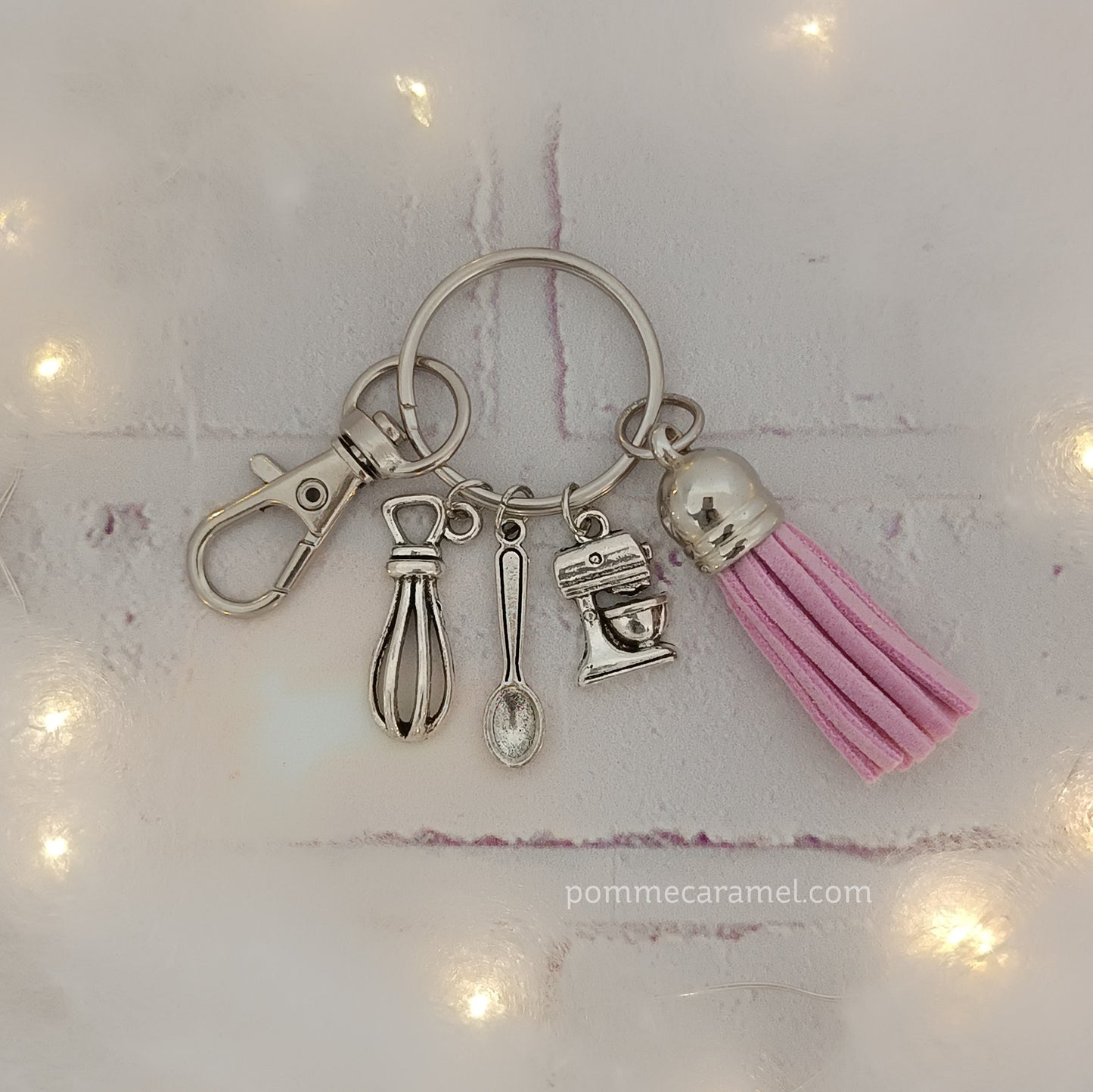 Porte Clés Breloques - Argent Antique - Pâtisserie Couleurs Halloween Pomme Caramel