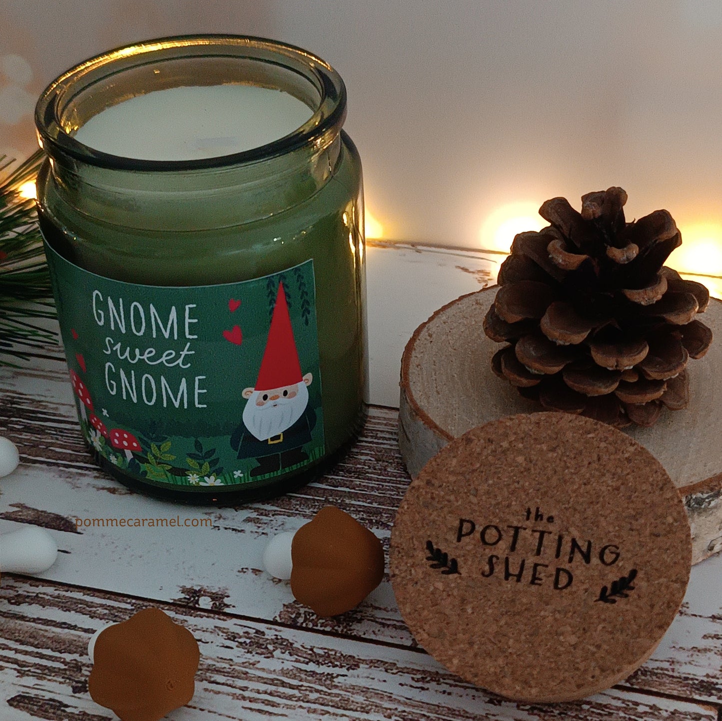 Bougie 'gnome sweet gnome' Something Different Wholesale