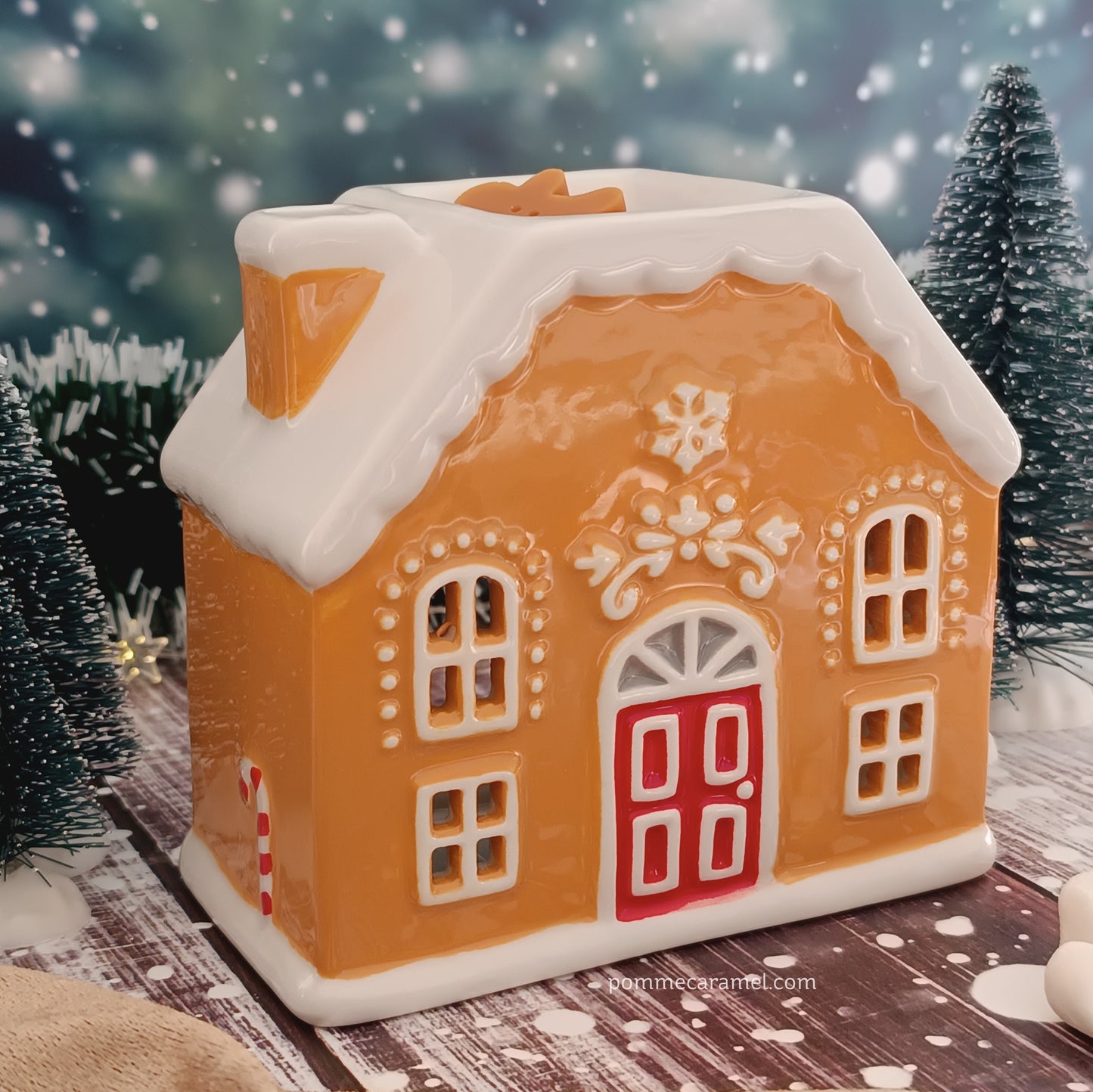 Brûle Parfum Maison En Pain d'Épices Et Sucre d'Orge Something Different Wholesale