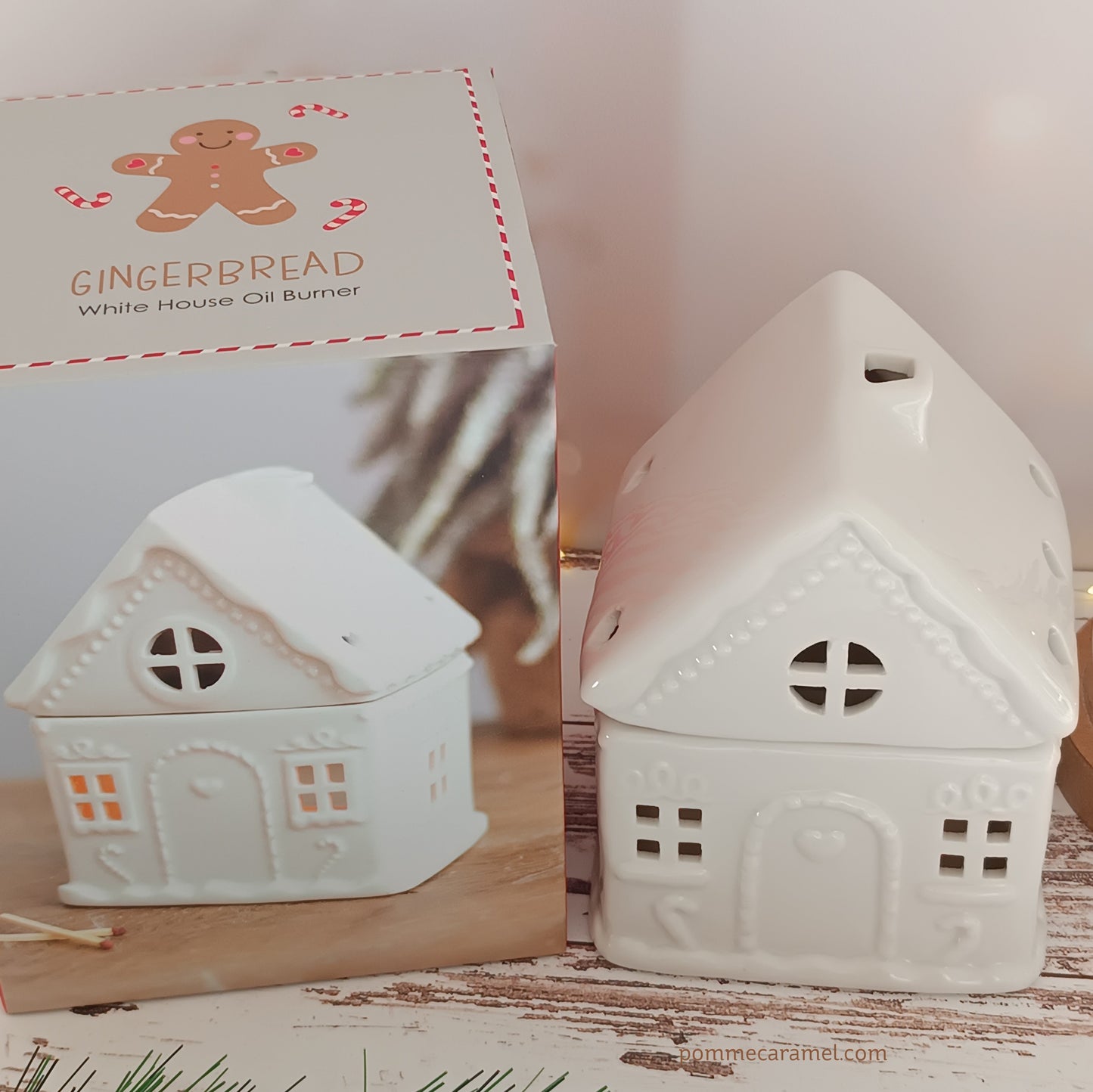 Brûle parfum maison blanche en pain d'épices Something Different Wholesale