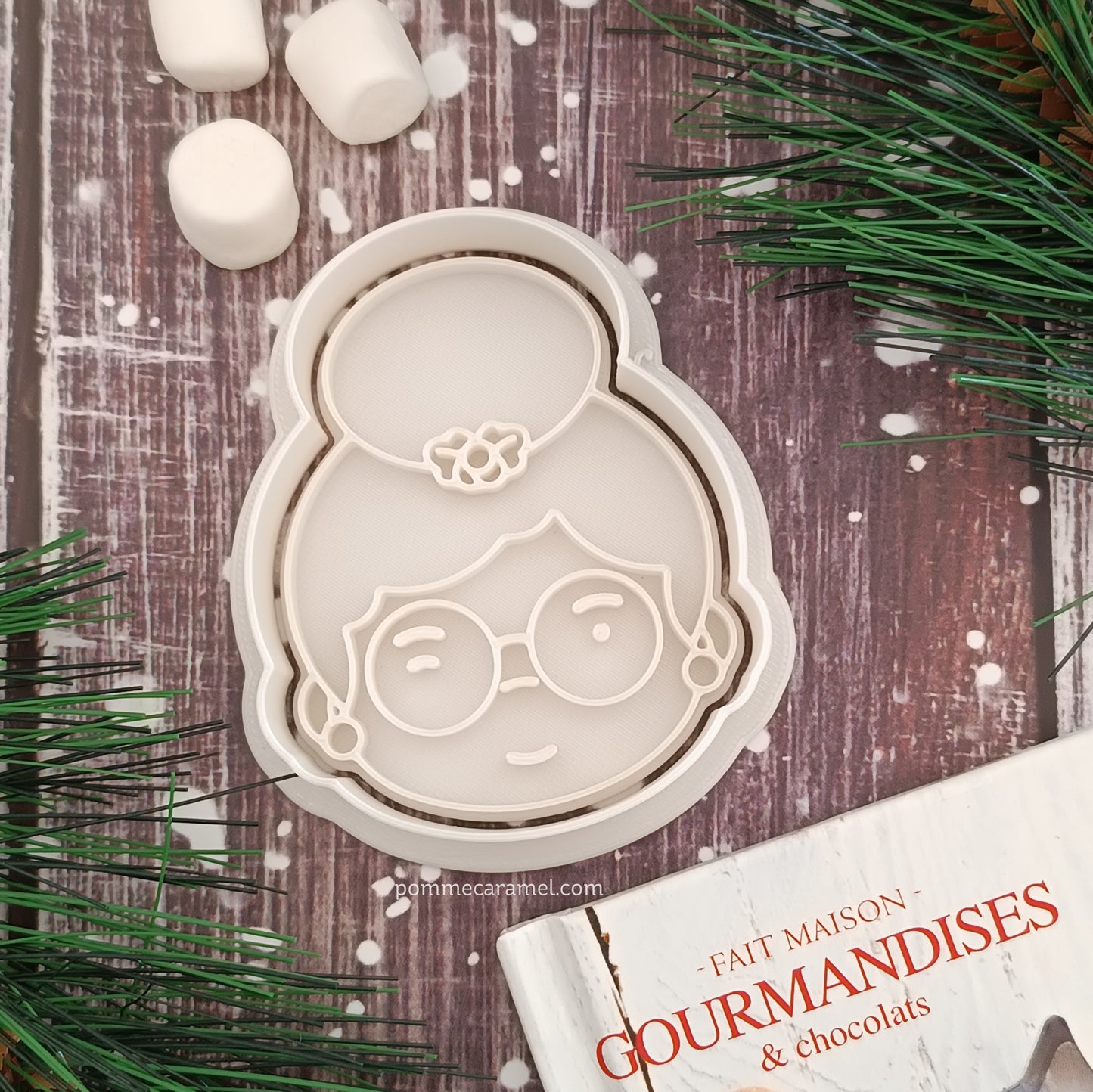 Emporte-Pièce Tampon Mère Noël Blanc Perle Pomme Caramel