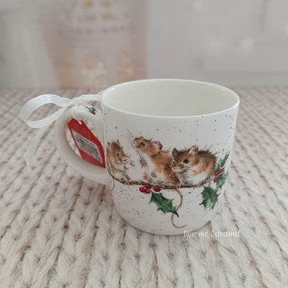 Wrendale Designs - Mug Souris Houx de Noël