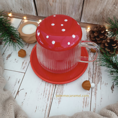 Tasse en Verre et Soucoupe Rouge Champignon Something Different Wholesale