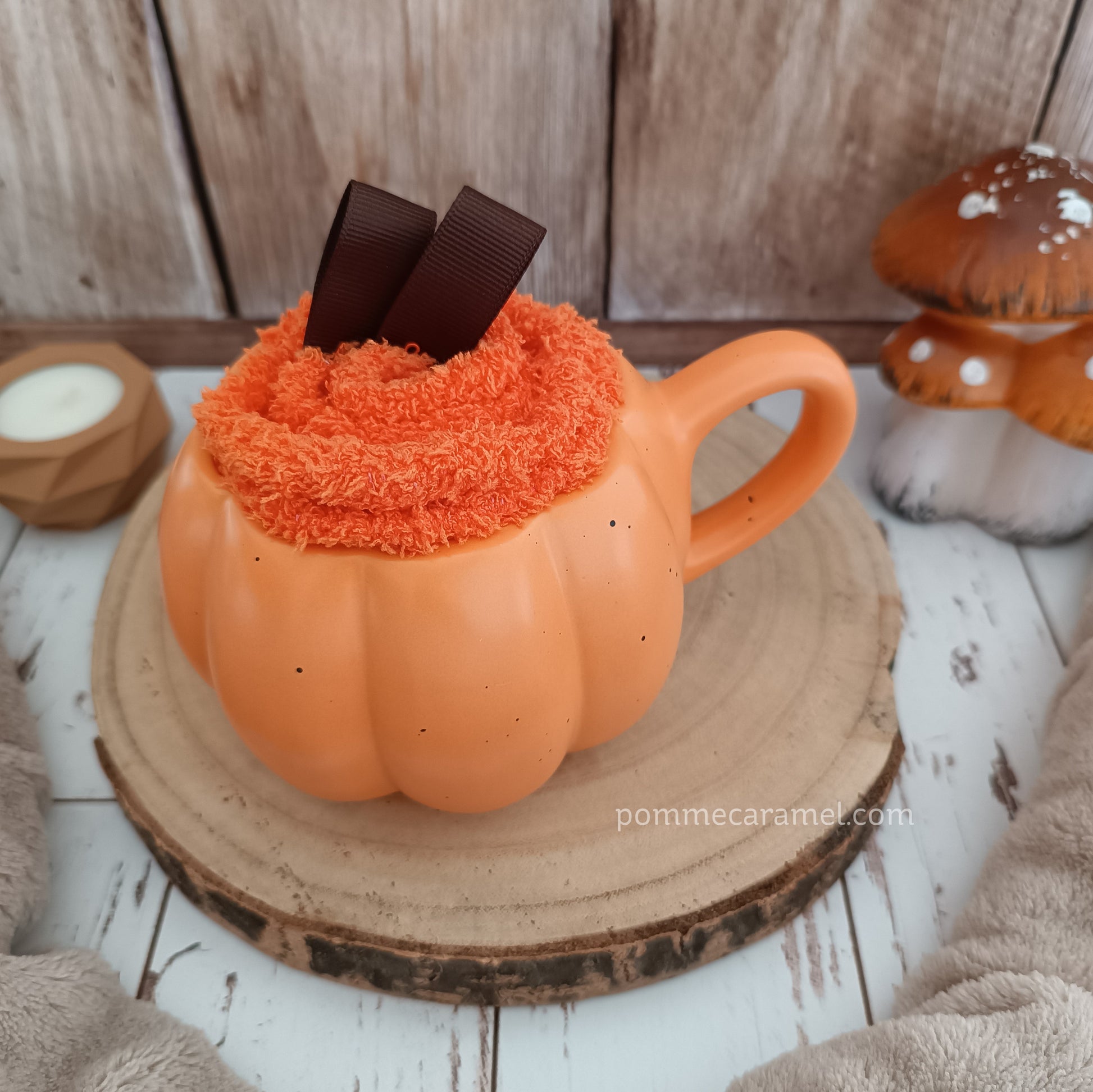 Tasse et Chaussettes Citrouille Something Different Wholesale