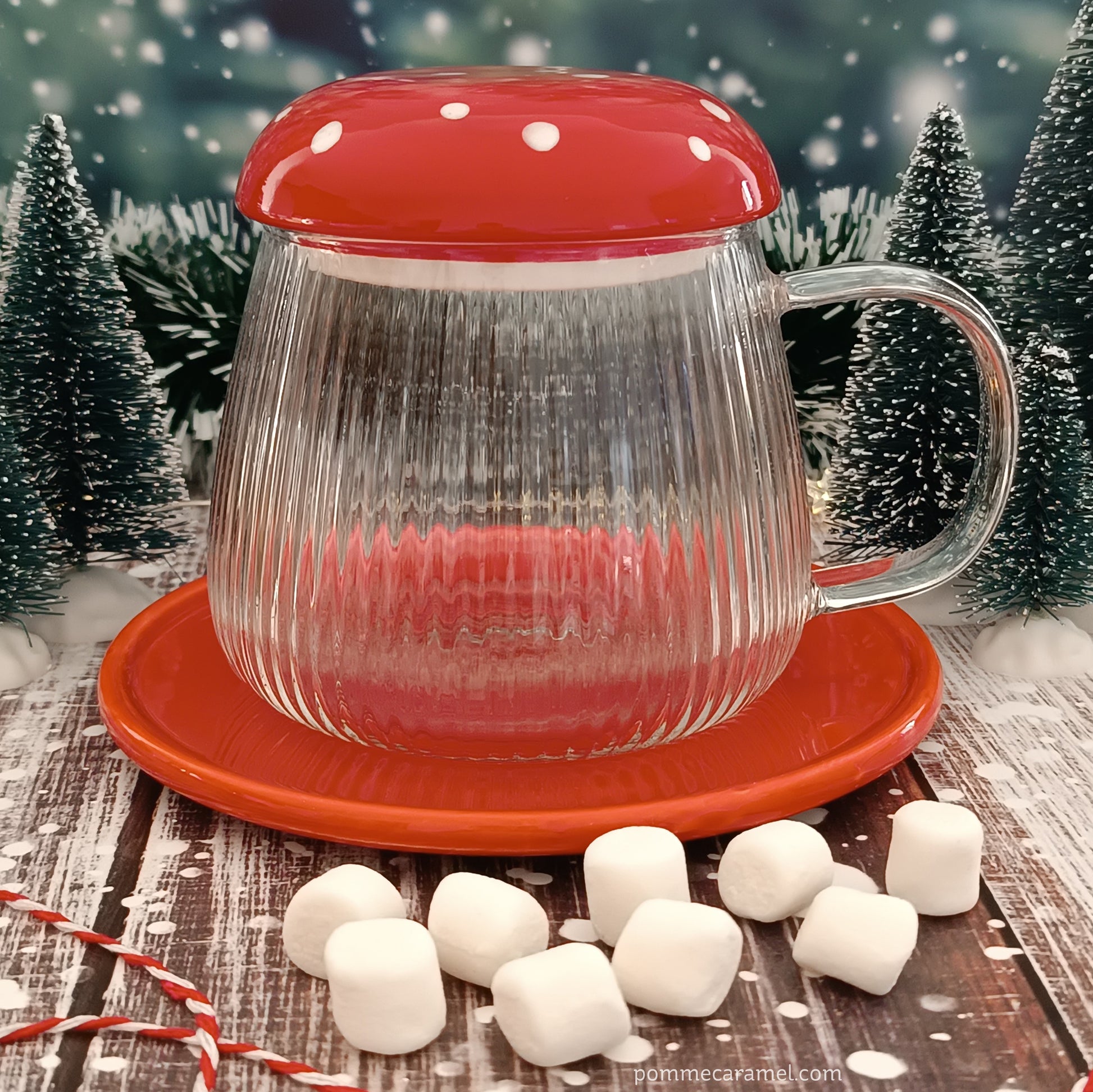 Mug en forme de champignon Something Different Wholesale