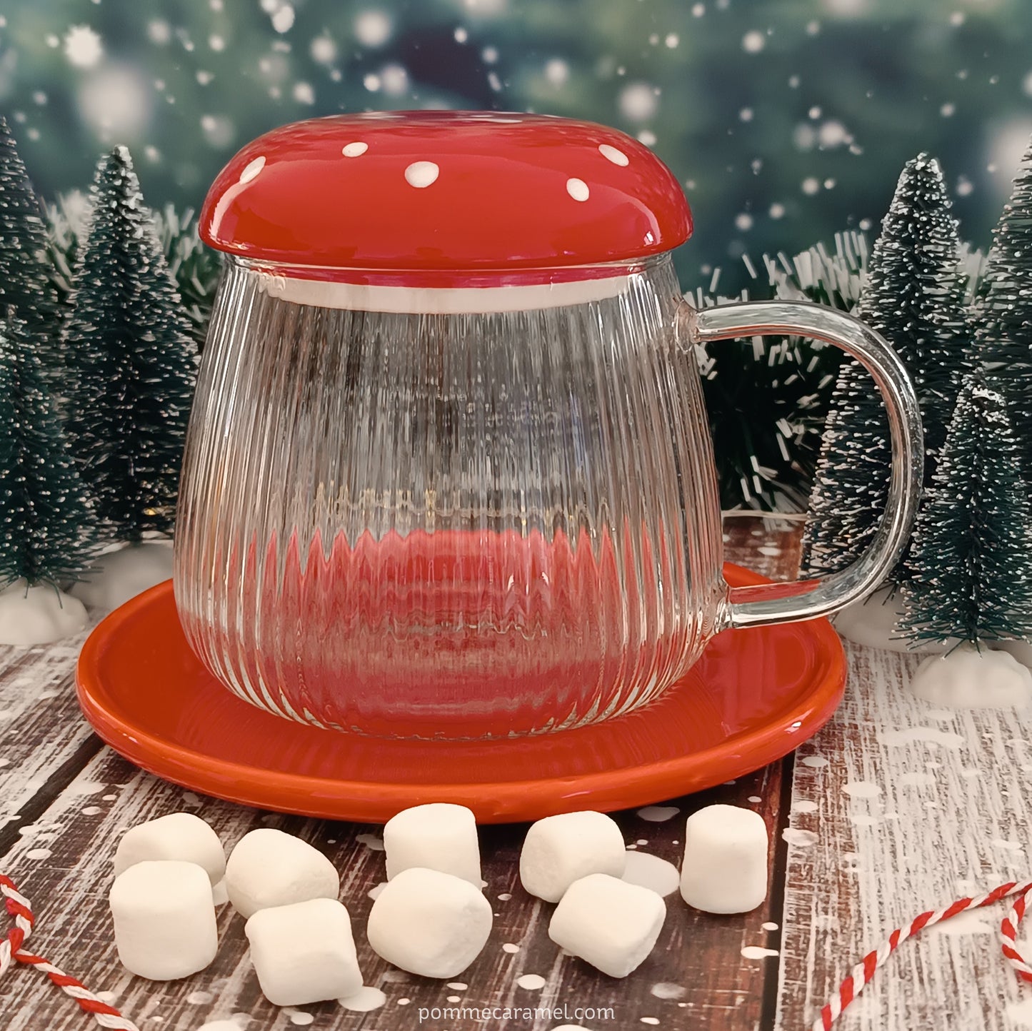 Mug en forme de champignon Something Different Wholesale