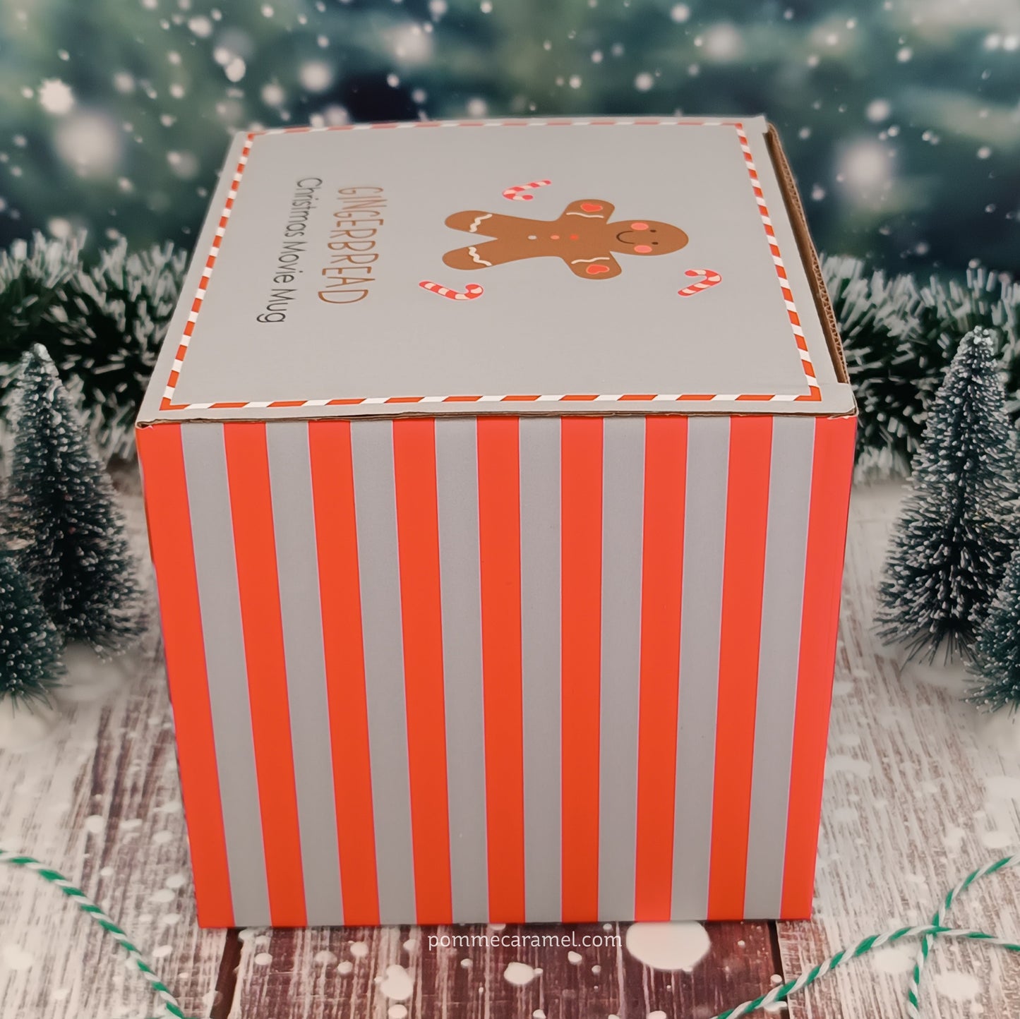 Mug Film de Noël Something Different Wholesale