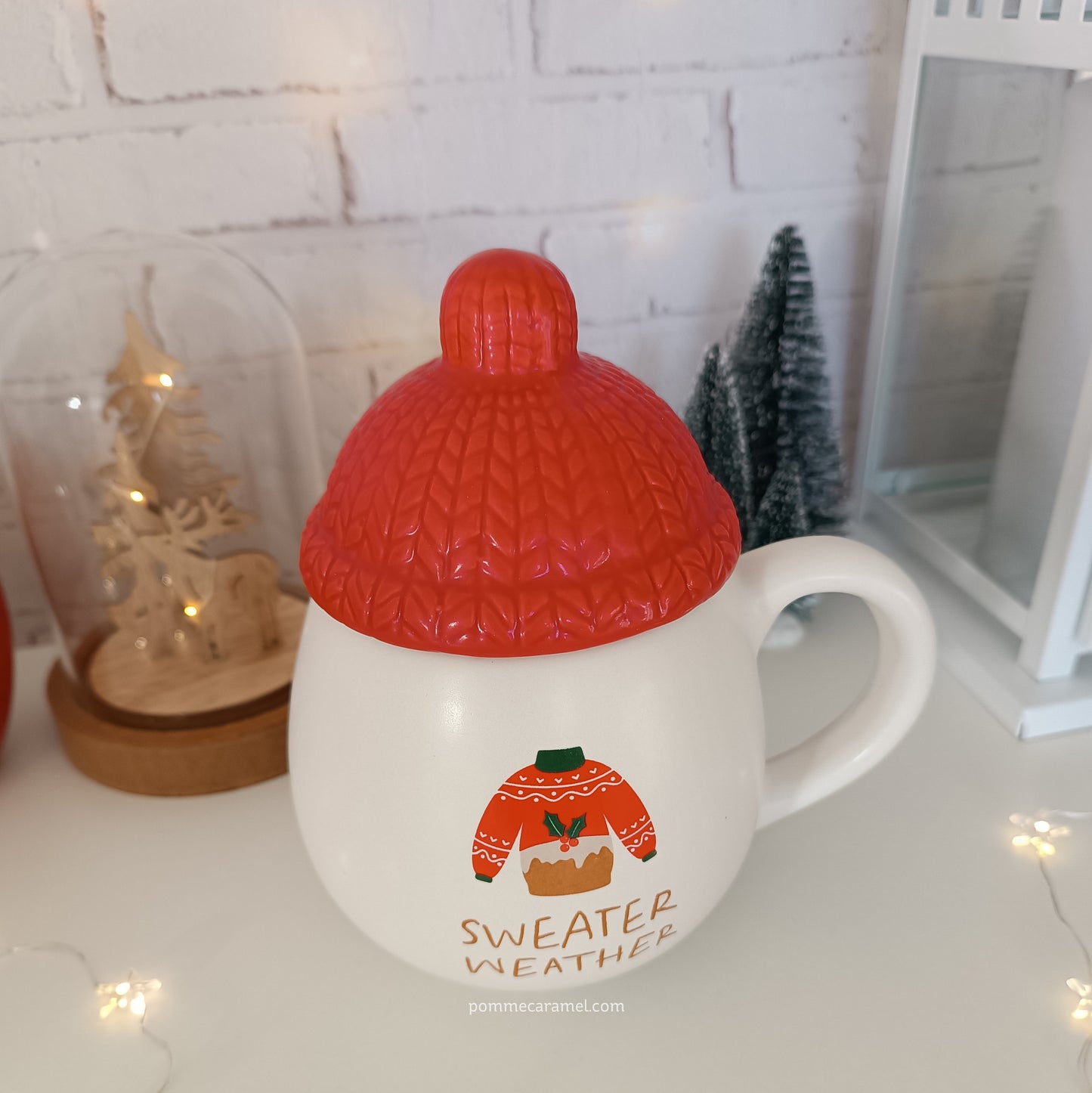 Mug pull et bonnet de Noël Something Different Wholesale