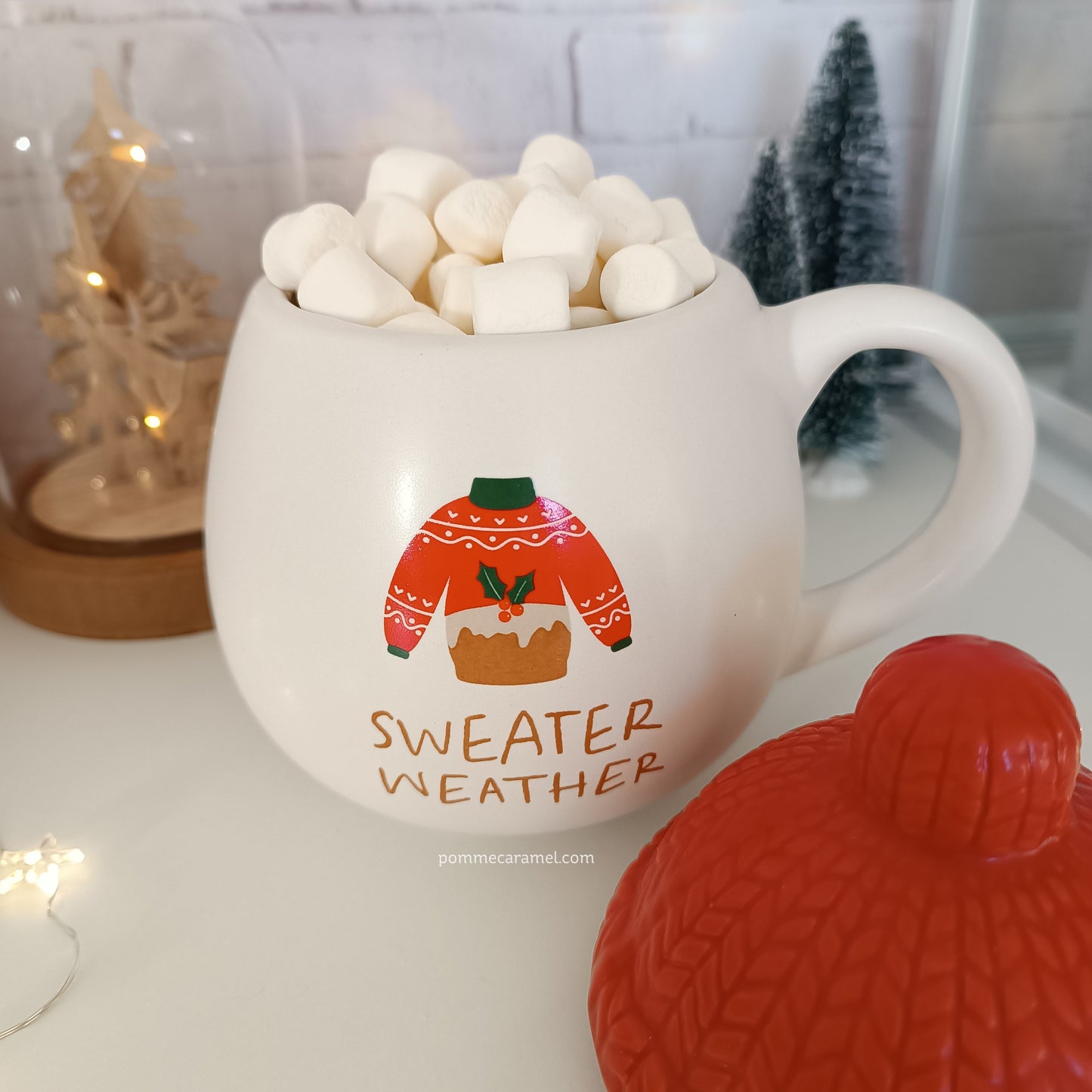 Mug pull et bonnet de Noël Something Different Wholesale