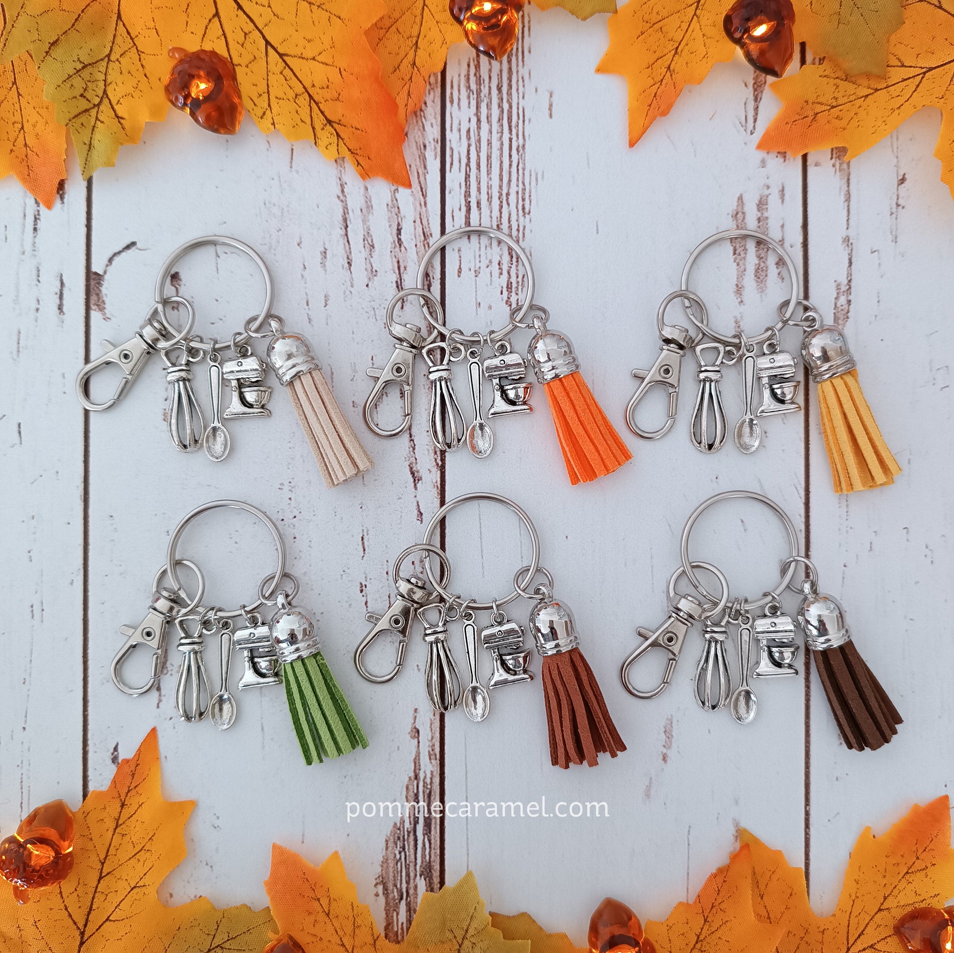 Porte Clés Breloques - Argent Antique - Pâtisserie Couleurs Automne Pomme Caramel